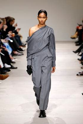 Emilia Wickstead London Ready to wear fall winter 2025:26 LONDON February 2025 Emilia Wickstead London Ready to wear fall winter 2025:26 LONDON February 2025, Credit:Zeppelin Avalon  Copyright: xZeppelinx xAvalonx 0968142866