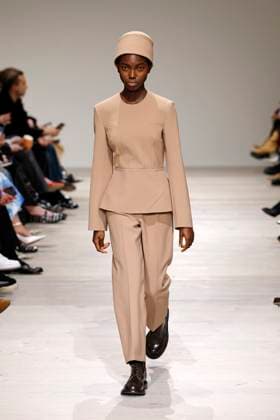 Emilia Wickstead London Ready to wear fall winter 2025:26 LONDON February 2025 Emilia Wickstead London Ready to wear fall winter 2025:26 LONDON February 2025, Credit:Zeppelin Avalon  Copyright: xZeppelinx xAvalonx 0968143664