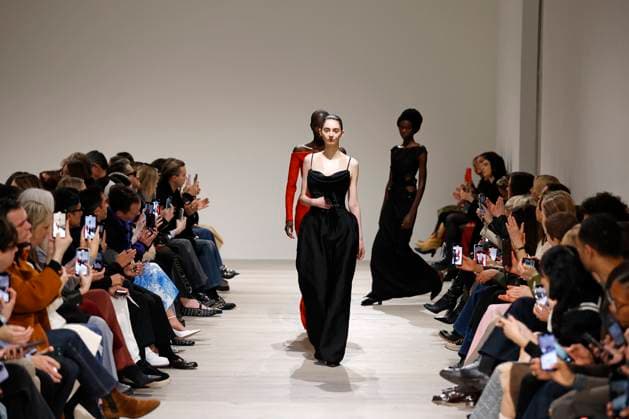 Emilia Wickstead London Ready to wear fall winter 2025:26 LONDON February 2025 Emilia Wickstead London Ready to wear fall winter 2025:26 LONDON February 2025, Credit:Zeppelin Avalon  Copyright: xZeppelinx xAvalonx 0968144177