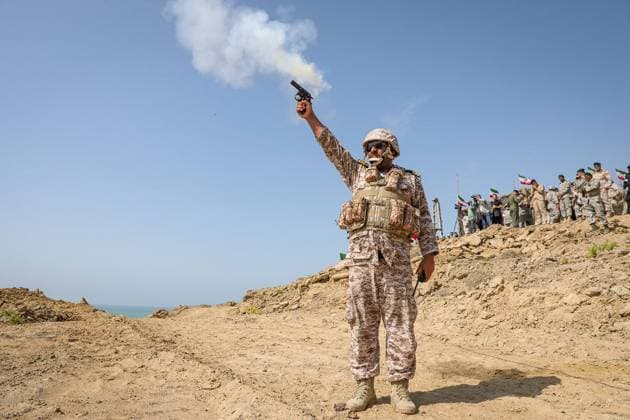 February 23, 2025, Konarak, Sistan And Baluchestan, Iran: The amphibious operation, along with beaching and coastal defense activities, conduct by Navy rangers with the assistance of a Navy frigate and the armored units of the Islamic Republic of Iran Army s Ground Forces in the third maritime zone of Konarak in the Persian Gulf. An amphibious operation refers to a coordinated attack from the sea, performed by naval and land forces deploying from ships, aimed at striking the enemy s shoreline and culminating in troops landing on those shores. Konarak Iran - ZUMAi98_ 20250223_zih_i98_085 Copyright: xIranianxArmyxOfficex