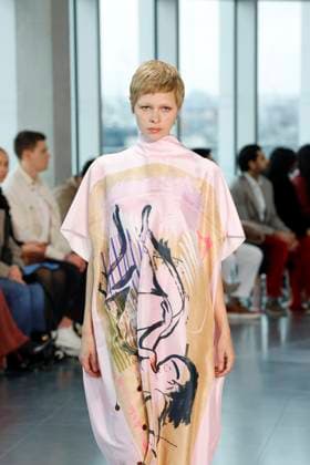 Roksanda London Ready to wear fall winter 2025:26 LONDON February 2025 Roksanda London Ready to wear fall winter 2025:26 LONDON February 2025, Credit:Zeppelin Avalon  Copyright: xZeppelinx xAvalonx 0968152974