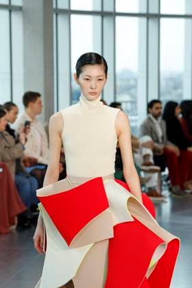 Roksanda London Ready to wear fall winter 2025:26 LONDON February 2025 Roksanda London Ready to wear fall winter 2025:26 LONDON February 2025, Credit:Zeppelin Avalon  Copyright: xZeppelinx xAvalonx 0968153758