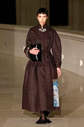 Erdem London Ready to wear fall winter 2025:26; LONDON February 2025 Erdem London Ready to wear fall winter 2025:26; LONDON February 2025, Credit:Zeppelin Avalon  Copyright: xZeppelinx xAvalonx 0968247933
