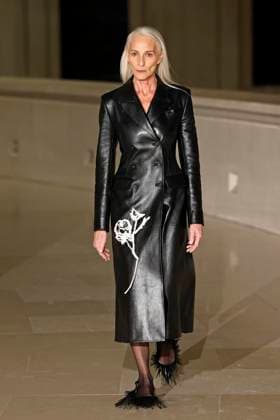 Erdem London Ready to wear fall winter 2025:26; LONDON February 2025 Erdem London Ready to wear fall winter 2025:26; LONDON February 2025, Credit:Zeppelin Avalon  Copyright: xZeppelinx xAvalonx 0968248015