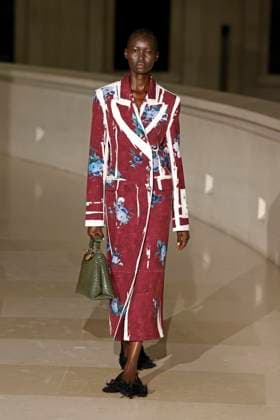 Erdem London Ready to wear fall winter 2025:26; LONDON February 2025 Erdem London Ready to wear fall winter 2025:26; LONDON February 2025, Credit:Zeppelin Avalon  Copyright: xZeppelinx xAvalonx 0968248166