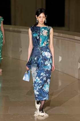 Erdem London Ready to wear fall winter 2025:26; LONDON February 2025 Erdem London Ready to wear fall winter 2025:26; LONDON February 2025, Credit:Zeppelin Avalon  Copyright: xZeppelinx xAvalonx 0968248187