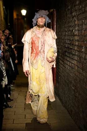 Paolo Carzana London Ready to wear fall winter 2025:26; LONDON February 2025 Paolo Carzana London Ready to wear fall winter 2025:26; LONDON February 2025, Credit:Zeppelin Avalon  Copyright: xZeppelinx xAvalonx 0968251688
