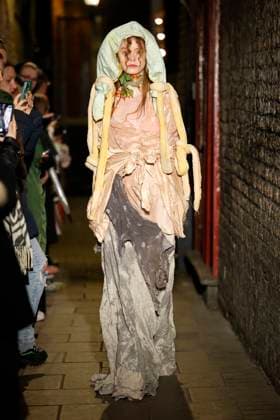 Paolo Carzana London Ready to wear fall winter 2025:26; LONDON February 2025 Paolo Carzana London Ready to wear fall winter 2025:26; LONDON February 2025, Credit:Zeppelin Avalon  Copyright: xZeppelinx xAvalonx 0968251818