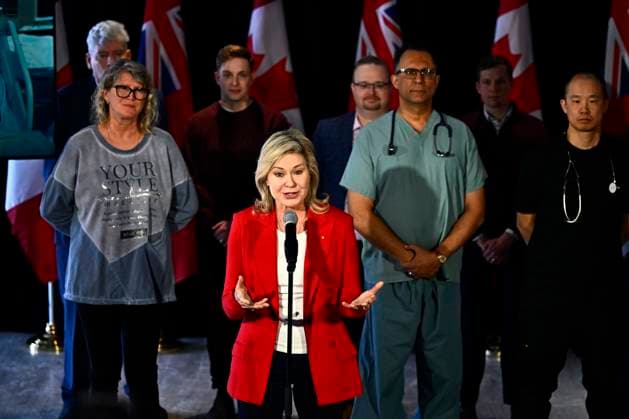 February 24, 2025, Ottawa, On, Canada: Ontario Liberal Leader Bonnie Crombie is joined by candidates and family doctors at a campaign event in Ottawa, on Monday, Feb. 24, 2025. Ottawa Canada  - ZUMAc35_ 20250224_zaf_c35_043 Copyright: xJustinxTangx