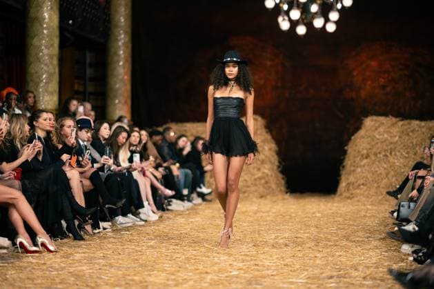 Aadnevik - Runway - LFW February 2024 LONDON, ENGLAND - 18 FEBRUARY: A model catwalks at the Aadnevik show during London Fashion Week February 2024 at on the 18 February, 2024 in London, England., Credit:Lounis Tiar Avalon United Kingdom, London  Copyright: xLounisxTiarx xAvalonx 0968549759