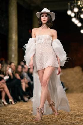 Aadnevik - Runway - LFW February 2024 LONDON, ENGLAND - 18 FEBRUARY: A model catwalks at the Aadnevik show during London Fashion Week February 2024 at on the 18 February, 2024 in London, England., Credit:Lounis Tiar Avalon United Kingdom, London  Copyright: xLounisxTiarx xAvalonx 0968551038
