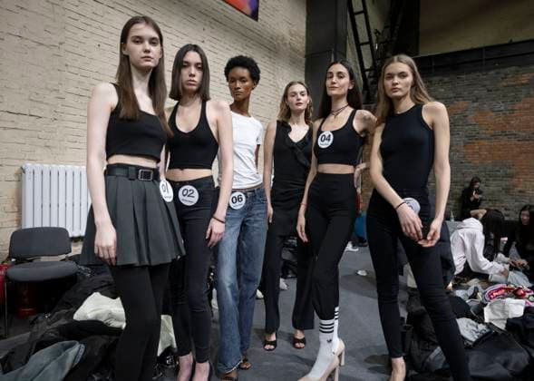 (250225) -- BEIJING, Feb. 25, 2025 -- Models attend the casting of 2025 China International Fashion Week in Beijing, capital of China, Feb. 25, 2025. The model casting kicked off here on Tuesday, ahead of the event s opening on March 21. ) CHINA-BEIJING-FASHION WEEK-MODEL CASTING (CN) CaixYang 