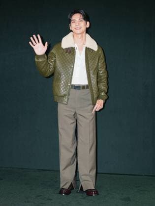 Milan, Milan Women s Fashion Week: Fall Winter 2025 - Gucci Fashion Show - Guests Milan, Milan Women s Fashion Week: Fall Winter 2025 - Gucci Fashion Show - Guests - In the photo: Austin Lin Milan Italy  Copyright: xIPA ABACAx