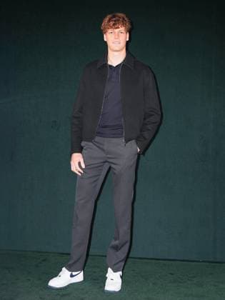 Entertainment Bilder des Tages Milan, Milan Women s Fashion Week: Fall Winter 2025 - Gucci Fashion Show - Guests Milan, Milan Women s Fashion Week: Fall Winter 2025 - Gucci Fashion Show - Guests - In the photo: Jannik Sinner Milan Italy  Copyright: xIPA ABACAx