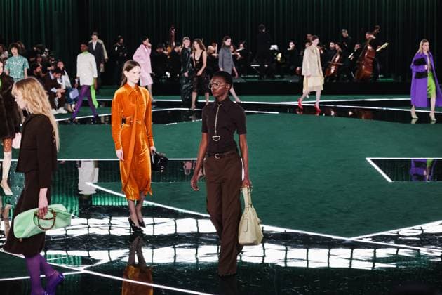 Milan, Milan, Milan Women s Fashion Week: Fall Winter 2025 - Gucci Fashion Show - Catwalk Milan, Milan Women s Fashion Week: Fall Winter 2025 - Women s Fashion, Fall Winter 2025 - Gucci Fashion Show - Catwalk. In the photo: Model- Women s Fashion, Fall Winter 2025 - Gucci Fashion Show - Catwalk. In the photo: Model Milan Italy  Copyright: xIPA ABACAx