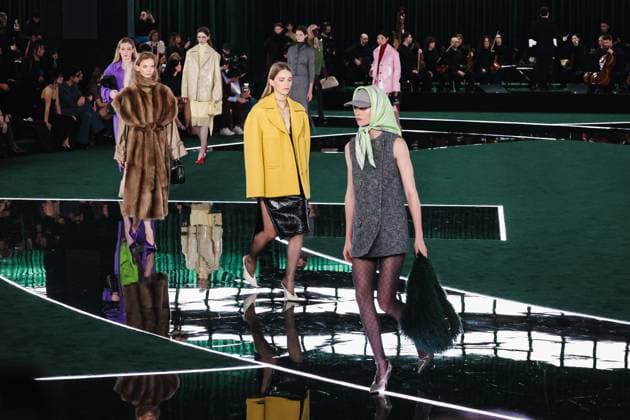 MFW - Gucci Runway Model walks for Gucci show during Milan Fashion Week in Milan, Italy on February 25, 2025. Photo by Alessandro Bremec IPA ABACAPRESS.COM Milan Italy  Copyright: xIPA ABACAx