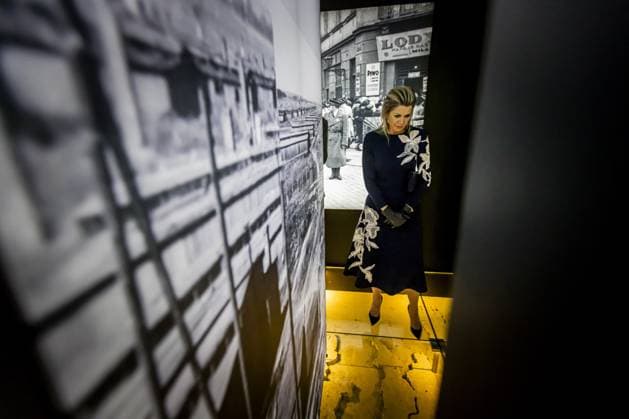 New York, The Netherlands, 2025-02-25 17:30:57 NEW YORK, 25-02-2025, Center for Jewish HistoryQueen Maxima visits Anne Frank - The Exhibition at the Center for Jewish History in Manhattan, New York City. The exhibition highlights the life of Anne Frank (1929-1945) in the context of the Second World War and the persecution of the Jews. The focus is on the full-size replica of the Secret Annex, the hiding place of Anne Frank, her parents and sister, together with four other Jewish people in hiding.PHOTO: NLBeeld POOL Patrick van Katwijk Credit: NL Beeld Patrick van Emst  Copyright: xx x