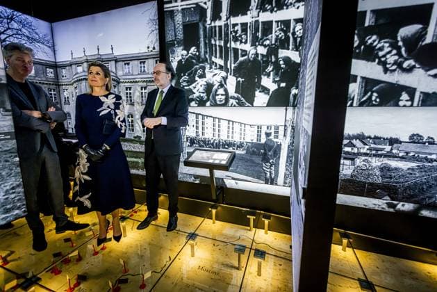 New York, The Netherlands, 2025-02-25 17:34:32 NEW YORK, 25-02-2025, Center for Jewish HistoryQueen Maxima visits Anne Frank - The Exhibition at the Center for Jewish History in Manhattan, New York City. The exhibition highlights the life of Anne Frank (1929-1945) in the context of the Second World War and the persecution of the Jews. The focus is on the full-size replica of the Secret Annex, the hiding place of Anne Frank, her parents and sister, together with four other Jewish people in hiding.PHOTO: NLBeeld POOL Patrick van Katwijk Credit: NL Beeld Patrick van Emst  Copyright: xx x