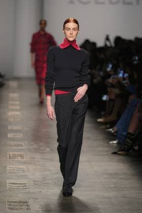 Milan, Milan Women s Fashion Week: Fall Winter 2025 26 - ICEBERG Fashion Show - Catwalk Milan, Milan Women s Fashion Week: Fall Winter 2025 26 - Women s Fashion, Fall Winter 2025 26 - Iceberg fashion show - catwalk in the photo: Model MILAN Italy  Copyright: xIPA ABACAx