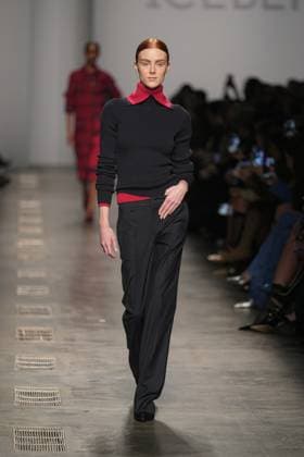 Milan, Milan Women s Fashion Week: Fall Winter 2025 26 - Women s Fashion, Fall Winter 2025 26 - Iceberg fashion show - catwalk in the photo: Model  Copyright: xRiccardoxGIordanox xipa-agency.netx xRiccardoxGIordanox IPA_Agency_IPA54562212
