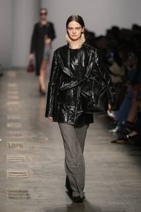 Milan, Milan Women s Fashion Week: Fall Winter 2025 26 - Women s Fashion, Fall Winter 2025 26 - Iceberg fashion show - catwalk in the photo: Model  Copyright: xRiccardoxGIordanox xipa-agency.netx xRiccardoxGIordanox IPA_Agency_IPA54562266