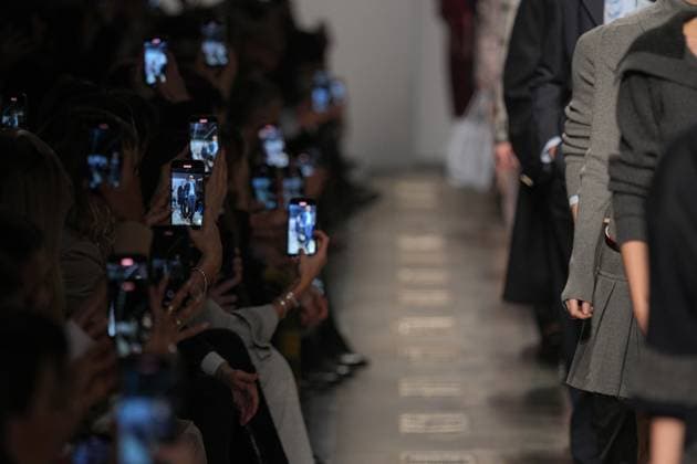 Milan, Milan Women s Fashion Week: Fall Winter 2025 26 - Women s Fashion, Fall Winter 2025 26 - Iceberg fashion show - catwalk in the photo: Model  Copyright: xRiccardoxGIordanox xipa-agency.netx xRiccardoxGIordanox IPA_Agency_IPA54562580