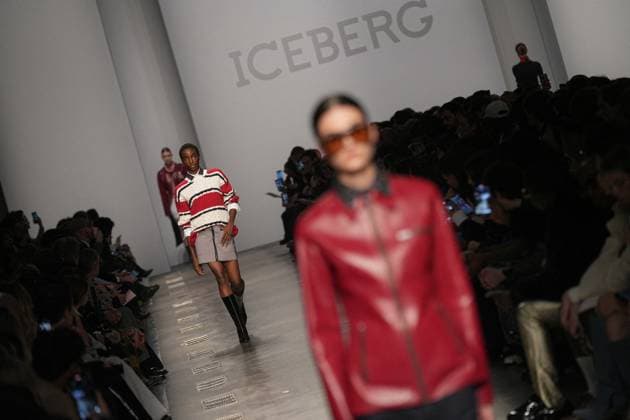 Milan, Milan Women s Fashion Week: Fall Winter 2025 26 - ICEBERG Fashion Show - Catwalk Milan, Milan Women s Fashion Week: Fall Winter 2025 26 - Women s Fashion, Fall Winter 2025 26 - Iceberg fashion show - catwalk in the photo: Model MILAN Italy  Copyright: xIPA ABACAx