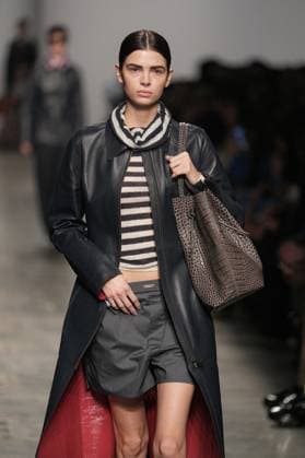 Milan, Milan Women s Fashion Week: Fall Winter 2025 26 - ICEBERG Fashion Show - Catwalk Milan, Milan Women s Fashion Week: Fall Winter 2025 26 - Women s Fashion, Fall Winter 2025 26 - Iceberg fashion show - catwalk in the photo: Model MILAN Italy  Copyright: xIPA ABACAx