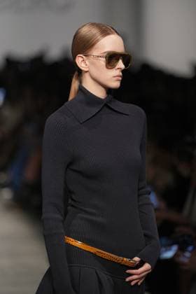 Milan, Italy: Milan, Milan Women s Fashion Week: Fall Winter 2025 26 - Women s Fashion, Fall Winter 2025 26 - Iceberg fashion show - catwalk in the photo: Model Milan Italy  - ZUMAp169 20250225_zea_p169_523 Copyright: xRiccardoxGIordanox