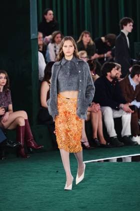 Milan, Milan Women s Fashion Week: Fall Winter 2025 - Women s Fashion, Fall Winter 2025 - Gucci Fashion Show - Catwalk. In the photo: Model- Women s Fashion, Fall Winter 2025 - Gucci Fashion Show - Catwalk. In the photo: Model  Copyright: xAlessandroxBremecx xipa-agency.netx xx IPA_Agency_IPA54563688