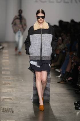 Milan, Italy: Milan, Milan Women s Fashion Week: Fall Winter 2025 26 - Women s Fashion, Fall Winter 2025 26 - Iceberg fashion show - catwalk in the photo: Model Milan Italy  - ZUMAp169 20250225_zea_p169_556 Copyright: xRiccardoxGIordanox