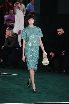 Milan, Milan, Milan Women s Fashion Week: Fall Winter 2025 - Gucci Fashion Show - Catwalk Milan, Milan Women s Fashion Week: Fall Winter 2025 - Women s Fashion, Fall Winter 2025 - Gucci Fashion Show - Catwalk. In the photo: Model- Women s Fashion, Fall Winter 2025 - Gucci Fashion Show - Catwalk. In the photo: Model Milan Italy  Copyright: xIPA ABACAx