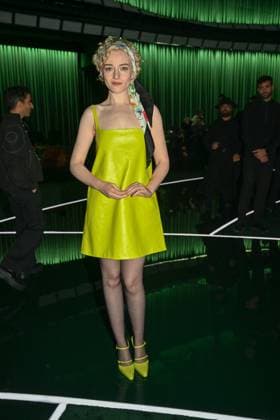 Milan, Milan Women s Fashion Week: Fall Winter 2025 - Gucci Fashion Show - Guests Milan, Milan Women s Fashion Week: Fall Winter 2025 - Women s Fashion, Fall Winter 2025.- Gucci fashion show - guests in the photo: Julia Garner MILAN Italy  Copyright: xIPA ABACAx