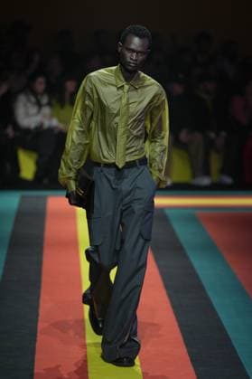 Milan, Italy: Milan, Milan Women s Fashion Week: Fall Winter 2025 26 - Women s Fashion, Fall Winter 2025 26 - K-Way fashion show - catwalk in the photo: Model Milan Italy  - ZUMAp169 20250225_zea_p169_784 Copyright: xRiccardoxGIordanox