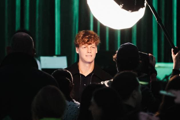 Milan, Milan Women s Fashion Week: Fall Winter 2025 - Gucci Fashion Show - Front Row Guests Milan, Milan Women s Fashion Week: Fall Winter 2025 - Women s Fashion, Fall Winter 2025 - Gucci Fashion Show - Guests. In the photo: Jannik Sinner (Italian Tennis Player) Milan Italy  Copyright: xIPA ABACAx
