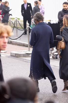 News - Gucci - Arrivals - Milan Fashion Week - Womenswear Fall Winter 2025 2026 Simone Marchetti is seen leaving the Gucci fashion show during the Milan Fashion Week - Womenswear Fall Winter 2025 2026 on February 25, 2025 in Milan, Italy. Photo: Cinzia Camela. MILAN Superstudio Maxi Italy Copyright: xCinziaxCamelax xLiveMediax LPN_1750649