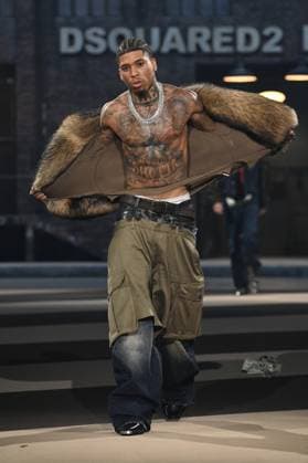 Milan, Milan Women s Fashion Week: Fall Winter 2025 26 - Women s Fashion, Fall Winter 2025 26 - Dsquared2 fashion show - catwalk in the photo: Model  Copyright: xRiccardoxGIordanox xipa-agency.netx xRiccardoxGiordanox IPA_Agency_IPA54582979