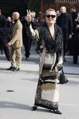 Entertainment Bilder des Tages MFW - Sharon Stone Arrives at Antonio Marras Fashion Show Sharon Stone arrives at Antonio Marras Fashion Show during the Milan Fashion Week Womenswear Fall Winter 2025 2026 on February 26, 2025 in Milan, Italy. Photo by Marco Piovanotto ABACAPRESS.COM Milan Italy  Copyright: xPiovanottoxMarco ABACAx