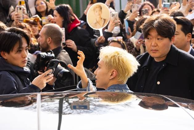 News - Diesel - Arrives - Milan Fashion Week - Womenswear Fall Winter 2025 2026 Hoshi is seen arriving at the Diesel fashion show during the Milan Fashion Week - Womenswear Fall Winter 2025 2026 on February 26, 2025 in Milan, Italy. Photo: Cinzia Camela. MILAN Allianz Cloud Italy Copyright: xCinziaxCamelax xLiveMediax LPN_1752891