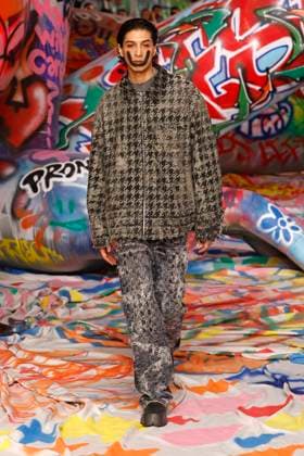 Diesel Ready to wear fall winter 2025:26 MILAN February 2025 Diesel Ready to wear fall winter 2025:26 MILAN February 2025, Credit:Zeppelin Avalon  Copyright: xZeppelinx xAvalonx 0969270309