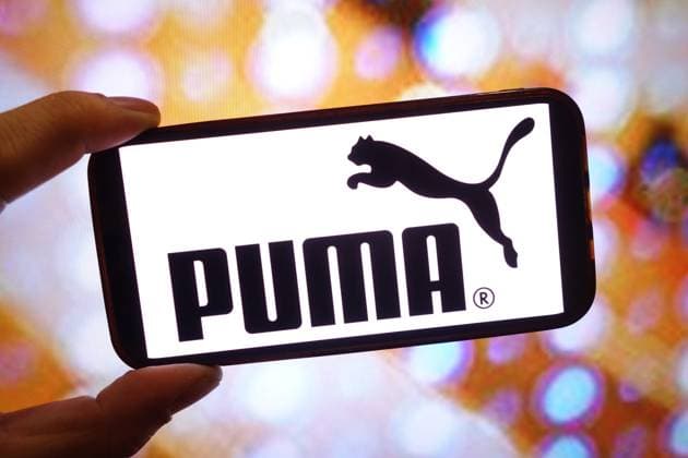 Photo illustration in Poland - 25 Feb 2025 In this photo illustration, the Puma SE company logo is seen displayed on a smartphone screen. Poland Copyright: xPiotrxSwatx xSOPAxImagesx PSWAT_DSC06723
