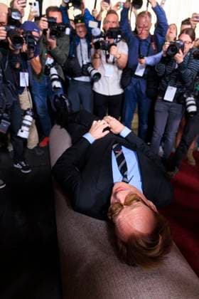 February 26, 2025, Hollywood, California, USA: Conan OÃ¢â‚¬â ¢Brien lies on the carpet during the red carpet roll out in preparation for the 97th Academy Awards at the Dolby Theater in Hollywood, California on February 26, 2025. The Academy Awards Ceremony will take place on Sunday March 2, 2025. ARIANA RUIZ BNS PI Hollywood USA - ZUMAp124 20250226_zaa_p124_003 Copyright: xArianaxRuizx