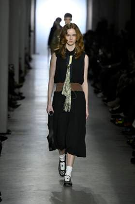 Onitsuka Tiger Ready to wear fall winter 2025:26; MILAN February 2025 Onitsuka Tiger Ready to wear fall winter 2025:26; MILAN February 2025, Credit:Zeppelin Avalon  Copyright: xZeppelinx xAvalonx 0969483352