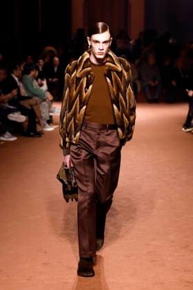 Fendi Ready to wear fall winter 2025:26; MILAN February 2025 Fendi Ready to wear fall winter 2025:26; MILAN February 2025, Credit:Zeppelin Avalon  Copyright: xZeppelinx xAvalonx 0969486666