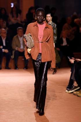 Fendi Ready to wear fall winter 2025:26; MILAN February 2025 Fendi Ready to wear fall winter 2025:26; MILAN February 2025, Credit:Zeppelin Avalon  Copyright: xZeppelinx xAvalonx 0969485188