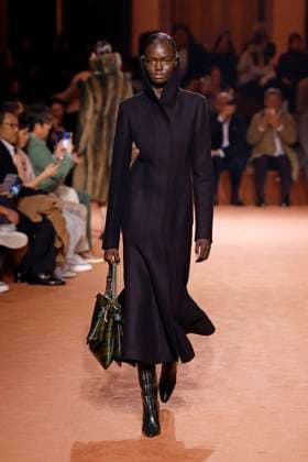 Fendi Ready to wear fall winter 2025:26; MILAN February 2025 Fendi Ready to wear fall winter 2025:26; MILAN February 2025, Credit:Zeppelin Avalon  Copyright: xZeppelinx xAvalonx 0969483957