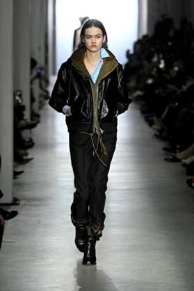 Onitsuka Tiger Ready to wear fall winter 2025:26; MILAN February 2025 Onitsuka Tiger Ready to wear fall winter 2025:26; MILAN February 2025, Credit:Zeppelin Avalon  Copyright: xZeppelinx xAvalonx 0969481709