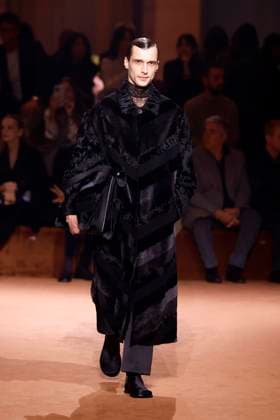 Fendi Ready to wear fall winter 2025:26; MILAN February 2025 Fendi Ready to wear fall winter 2025:26; MILAN February 2025, Credit:Zeppelin Avalon  Copyright: xZeppelinx xAvalonx 0969487166