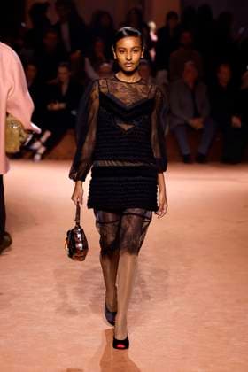 Fendi Ready to wear fall winter 2025:26; MILAN February 2025 Fendi Ready to wear fall winter 2025:26; MILAN February 2025, Credit:Zeppelin Avalon  Copyright: xZeppelinx xAvalonx 0969487208