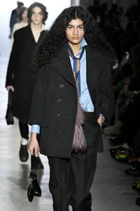 Onitsuka Tiger Ready to wear fall winter 2025:26; MILAN February 2025 Onitsuka Tiger Ready to wear fall winter 2025:26; MILAN February 2025, Credit:Zeppelin Avalon  Copyright: xZeppelinx xAvalonx 0969625479